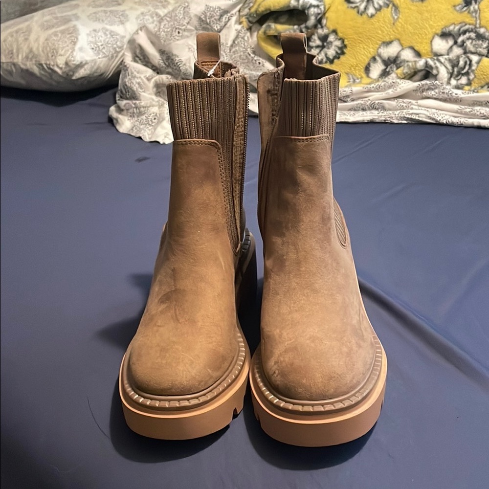Tan Suede Ankle Boots with Elastic Panels